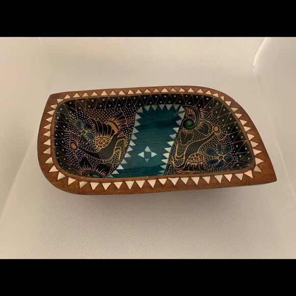 Handcrafted inlaid Dish  - Picture 1 of 6